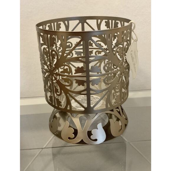 Bath Body Works Scroll Oval Pedestal Silver Three Wick Candle Holder White Barn - Picture 1 of 5